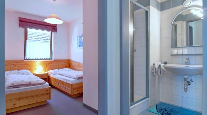 Haus Christina Apartment Faak am See Phòng bức ảnh
