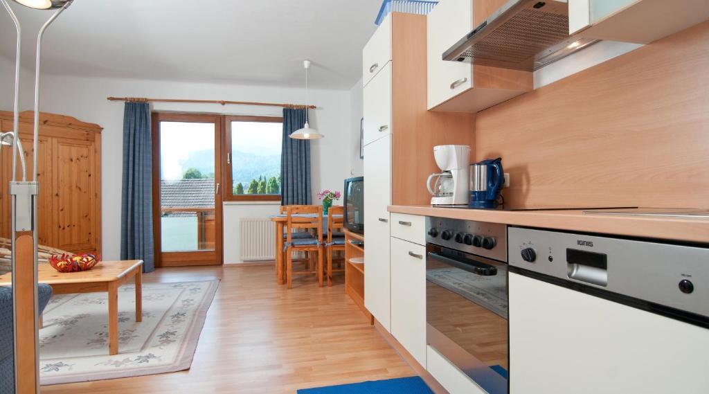 Haus Christina Apartment Faak am See Phòng bức ảnh
